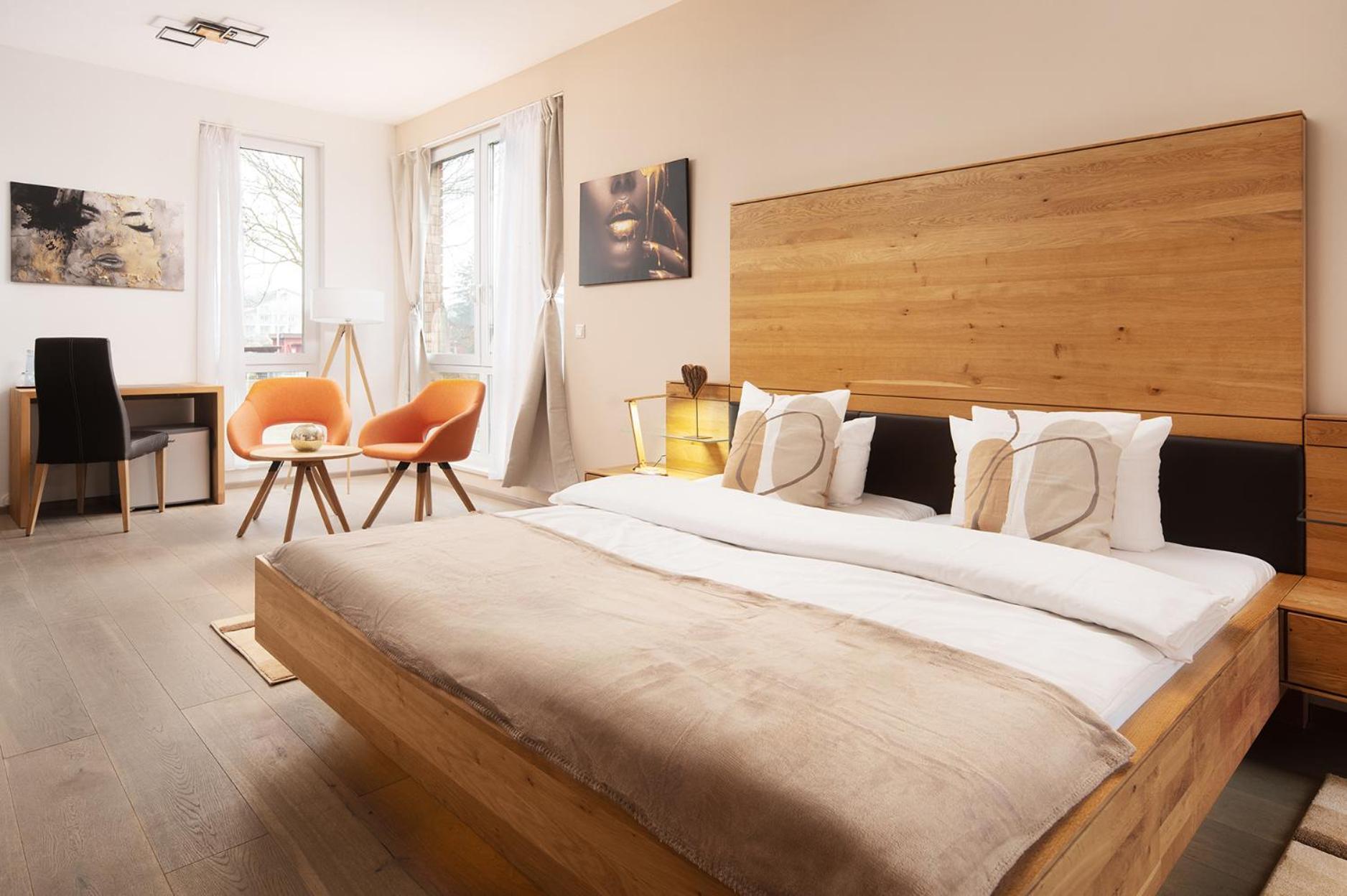 Hotel Vier Jahreszeiten An Der Therme & Kliniken Bad Krozingen Naehe Freiburg & Schwarzwald Ideal Fuer Wellness Kur & Business Ausfluege 24H Check In- Wlan & Parken Gratis Eksteriør billede
