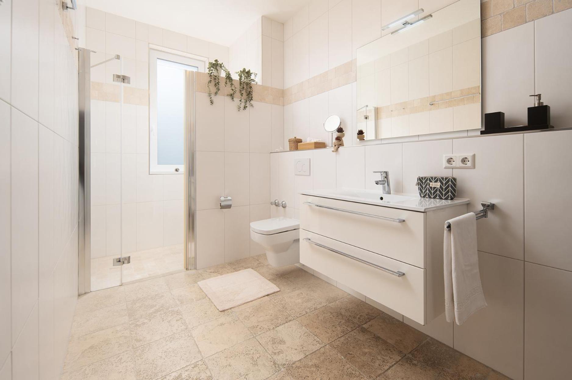 Hotel Vier Jahreszeiten An Der Therme & Kliniken Bad Krozingen Naehe Freiburg & Schwarzwald Ideal Fuer Wellness Kur & Business Ausfluege 24H Check In- Wlan & Parken Gratis Eksteriør billede